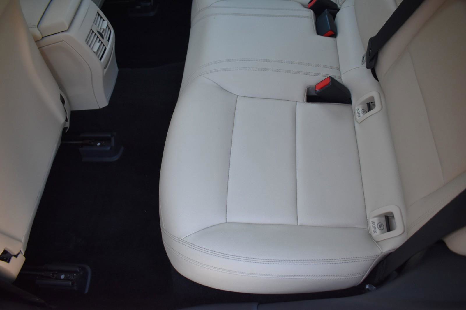 Used 2015 Mercedes-Benz CLA 250 image 37