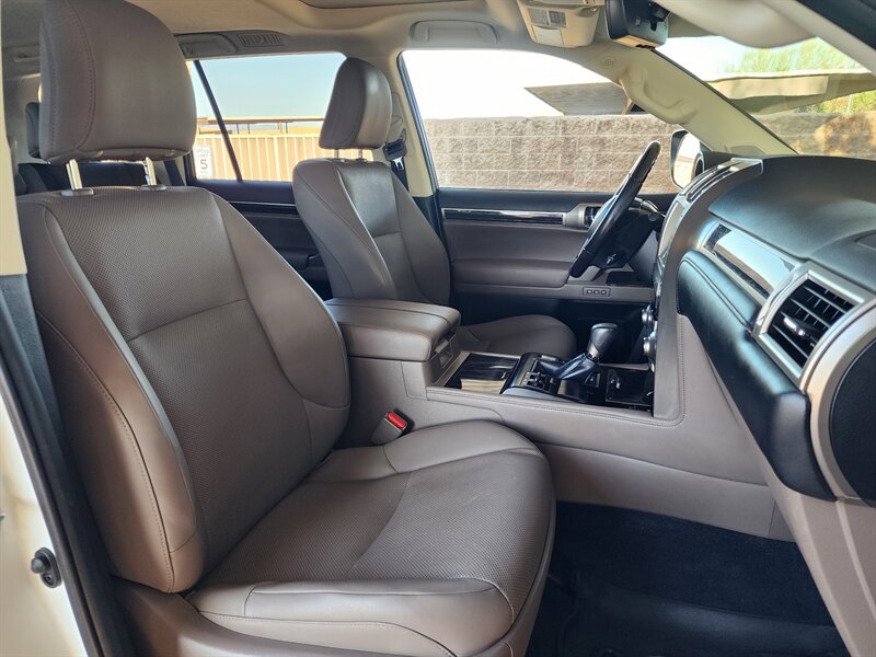 Used 2021 Lexus GX 460 Premium w/ Premium Package AWD/4WD image 68