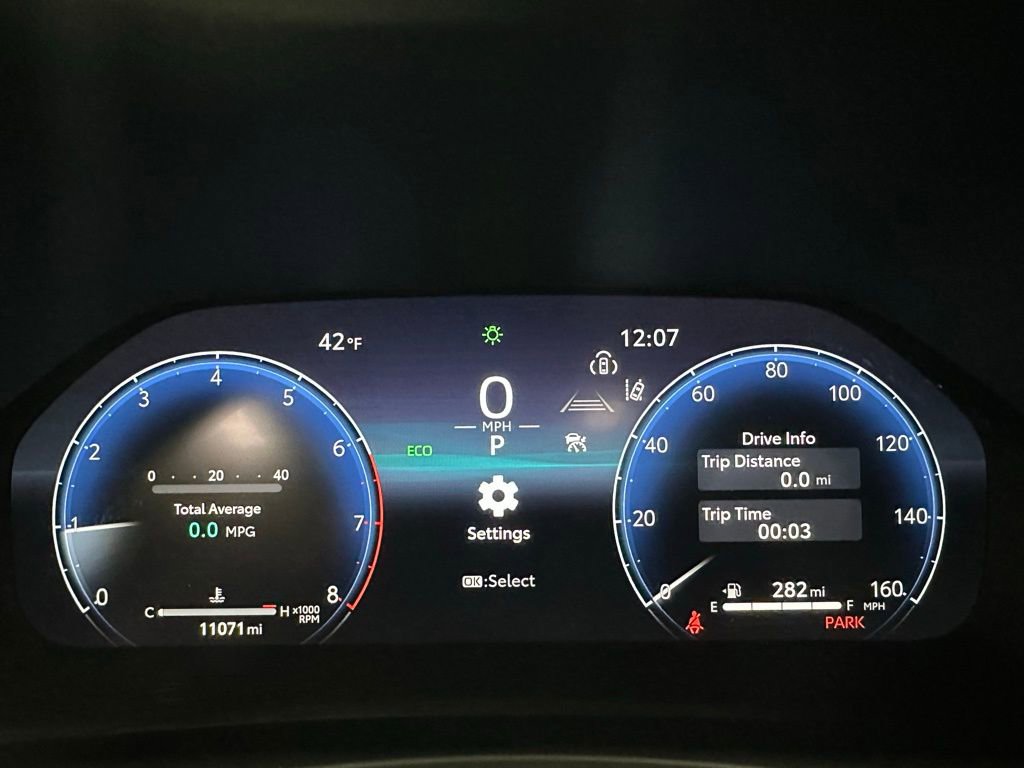 Used 2025 Toyota Grand Highlander AWD image 23