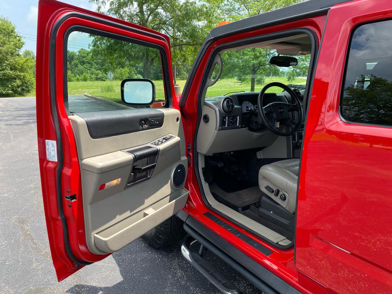 Used 2004 HUMMER H2 AWD/4WD image 11