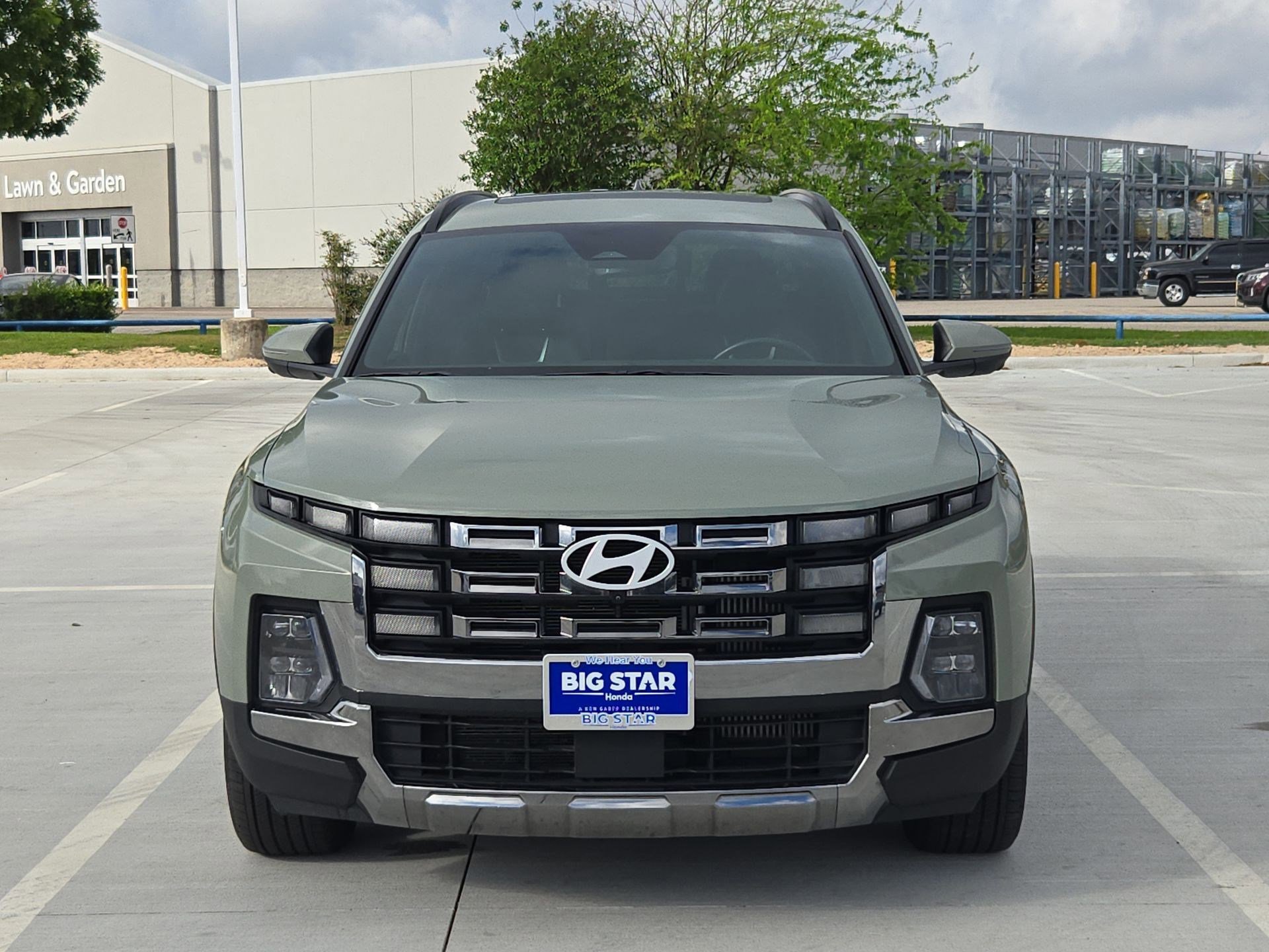 Used 2025 Hyundai Santa Cruz Limited AWD/4WD image 10