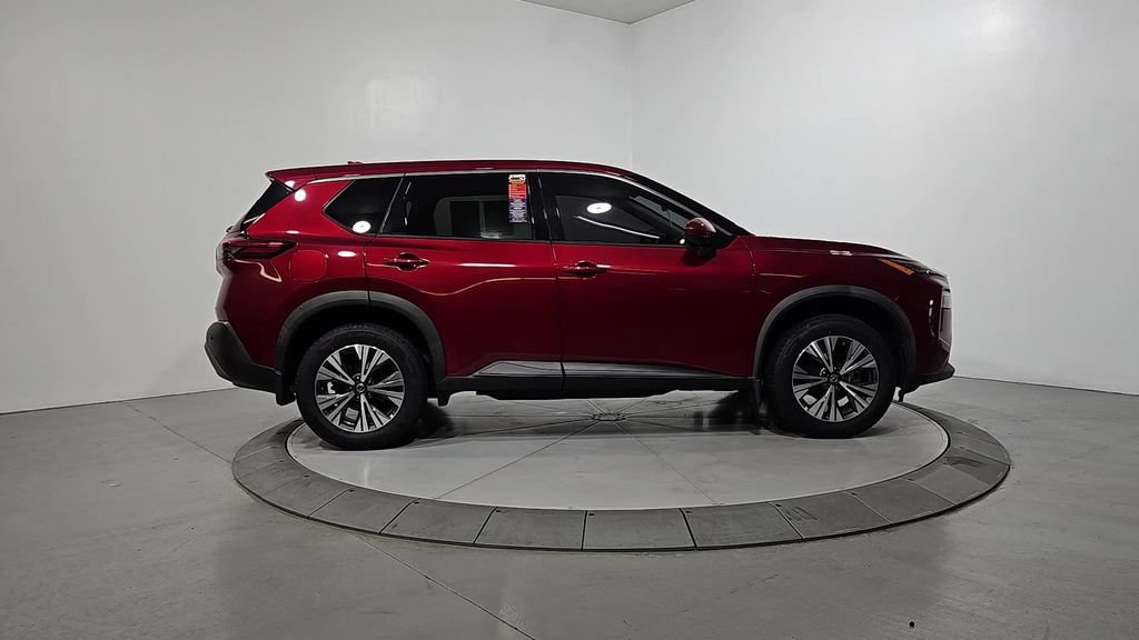 Used 2021 Nissan Rogue SV AWD/4WD image 7