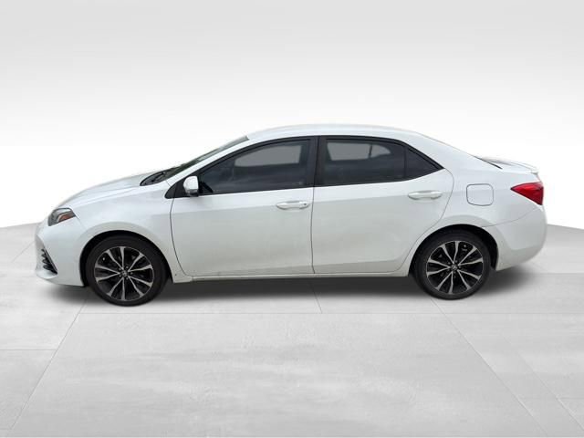 Used 2017 Toyota Corolla SE FWD image 6