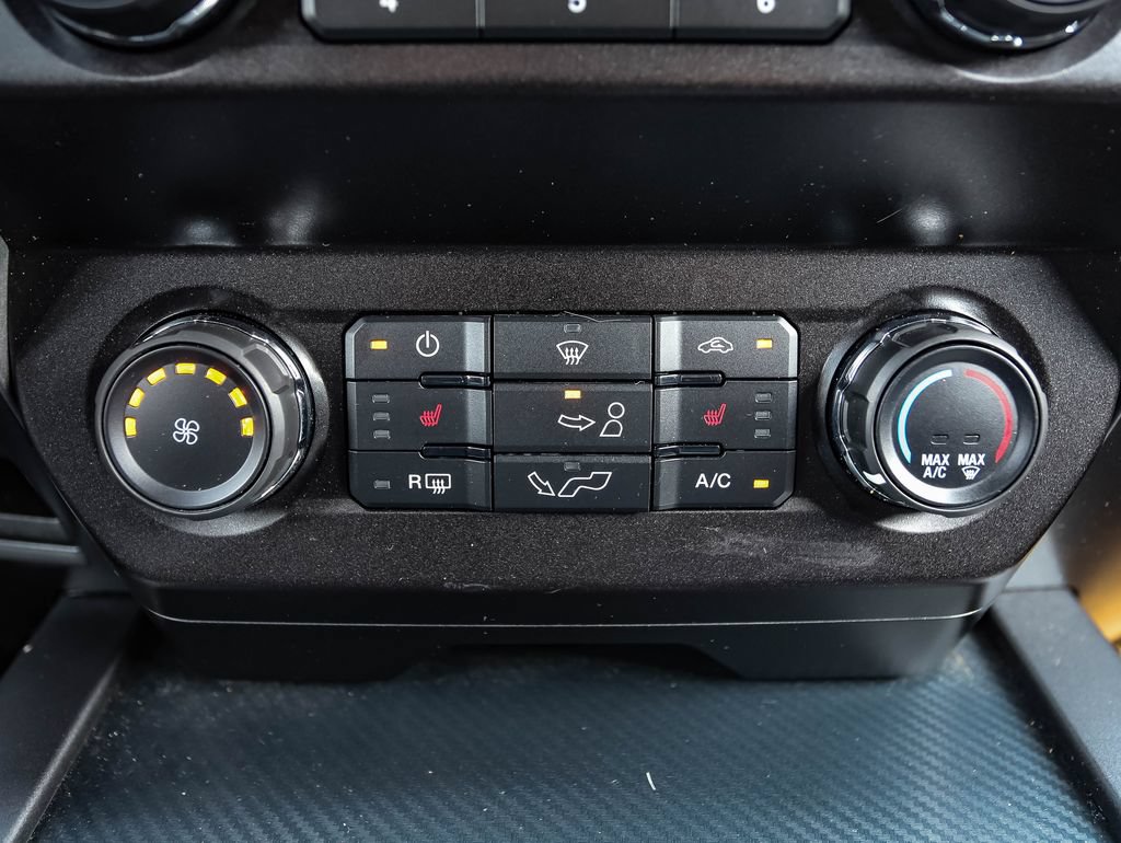 Used 2020 Ford F150 XLT w/ Equipment Group 302A Luxury AWD/4WD image 19