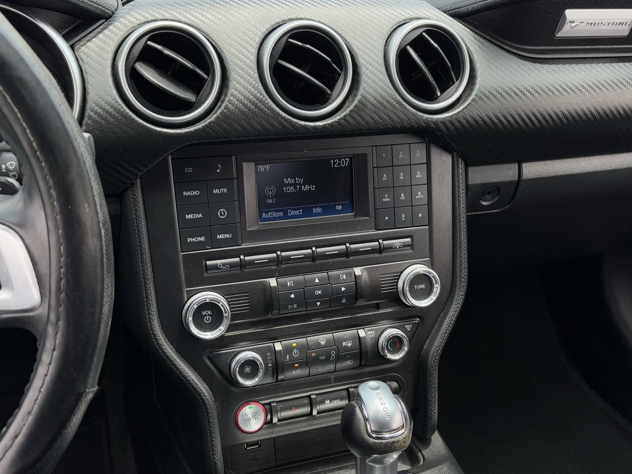 Used 2018 Ford Mustang Coupe RWD image 19