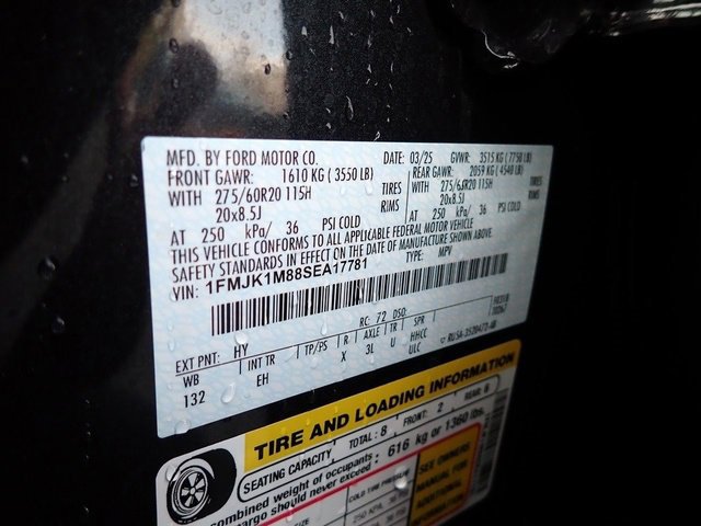 Used 2025 Ford Expedition Max Platinum image 23