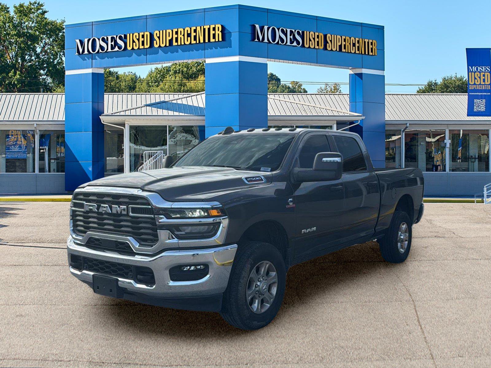 Used 2025 RAM 2500 Big Horn AWD/4WD image 1