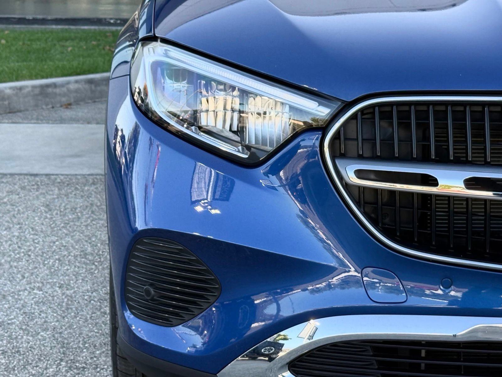 Used 2026 Mercedes-Benz GLC 300 image 7