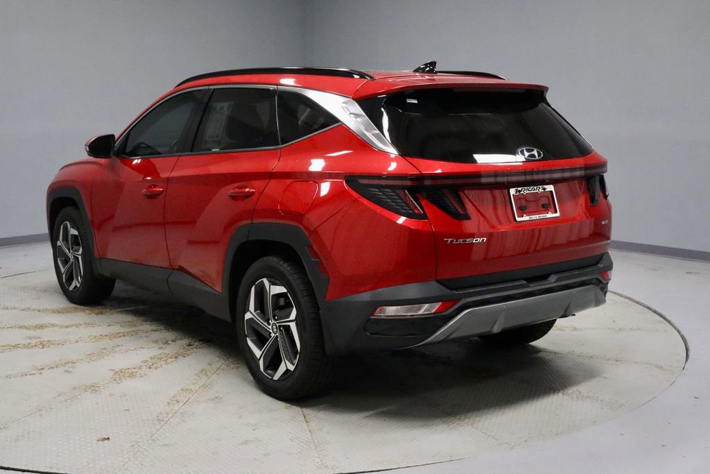 Certified 2023 Hyundai Tucson Limited AWD/4WD image 10