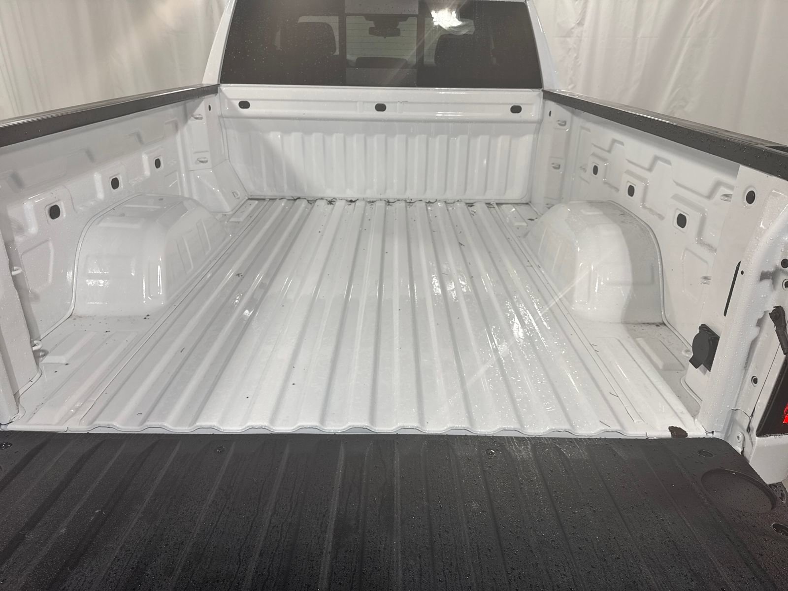 Used 2026 GMC Sierra 1500 Elevation w/ Preferred Package image 28