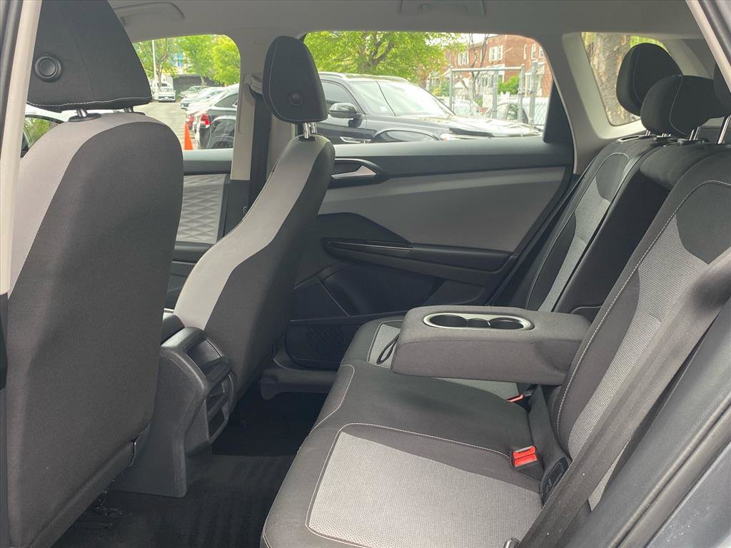 Certified 2023 Volkswagen Taos S image 20