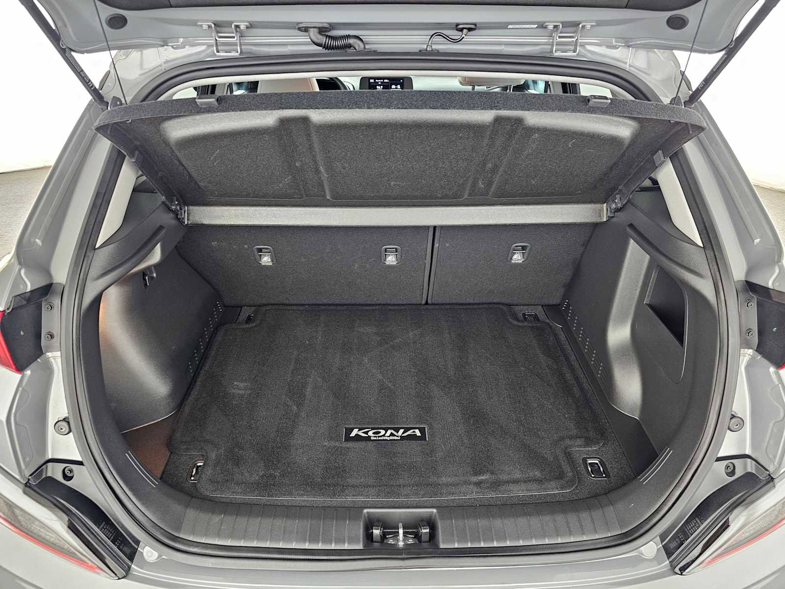 Used 2023 Hyundai Kona SE image 14