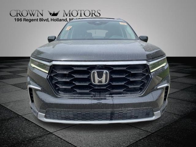 Used 2024 Honda Pilot Elite image 8