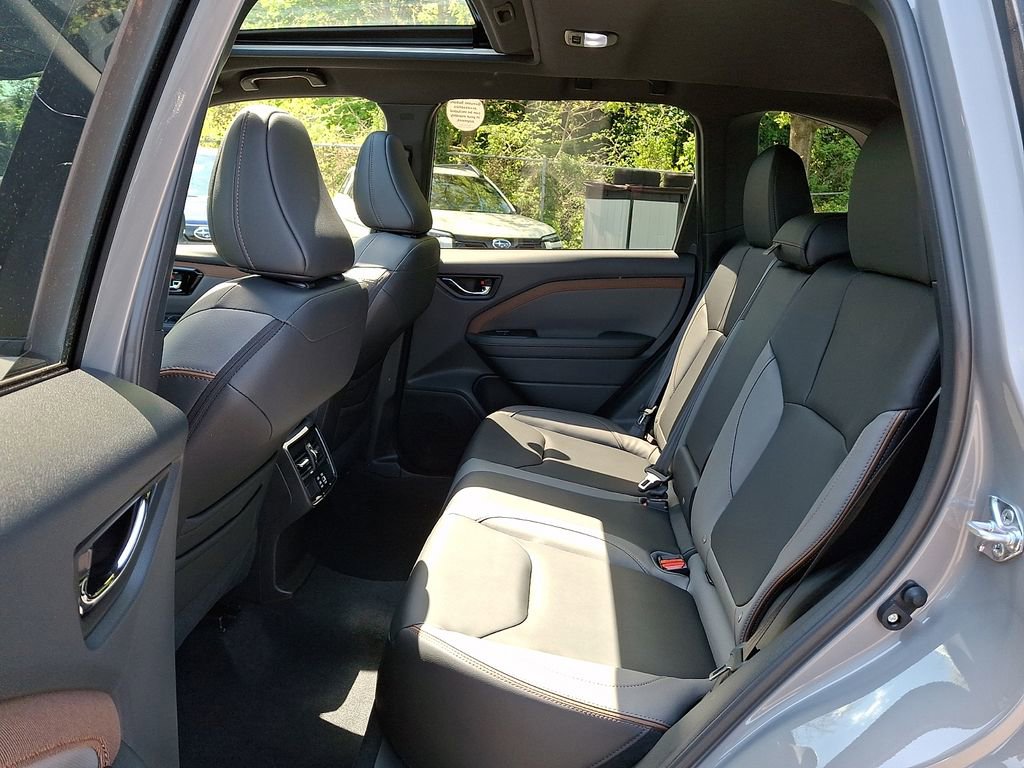 Used 2025 Subaru Forester Sport AWD/4WD image 10
