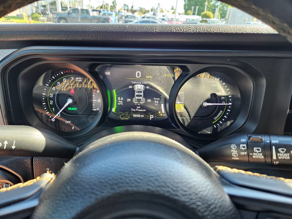 Used 2024 Jeep Wrangler Unlimited AWD/4WD image 21