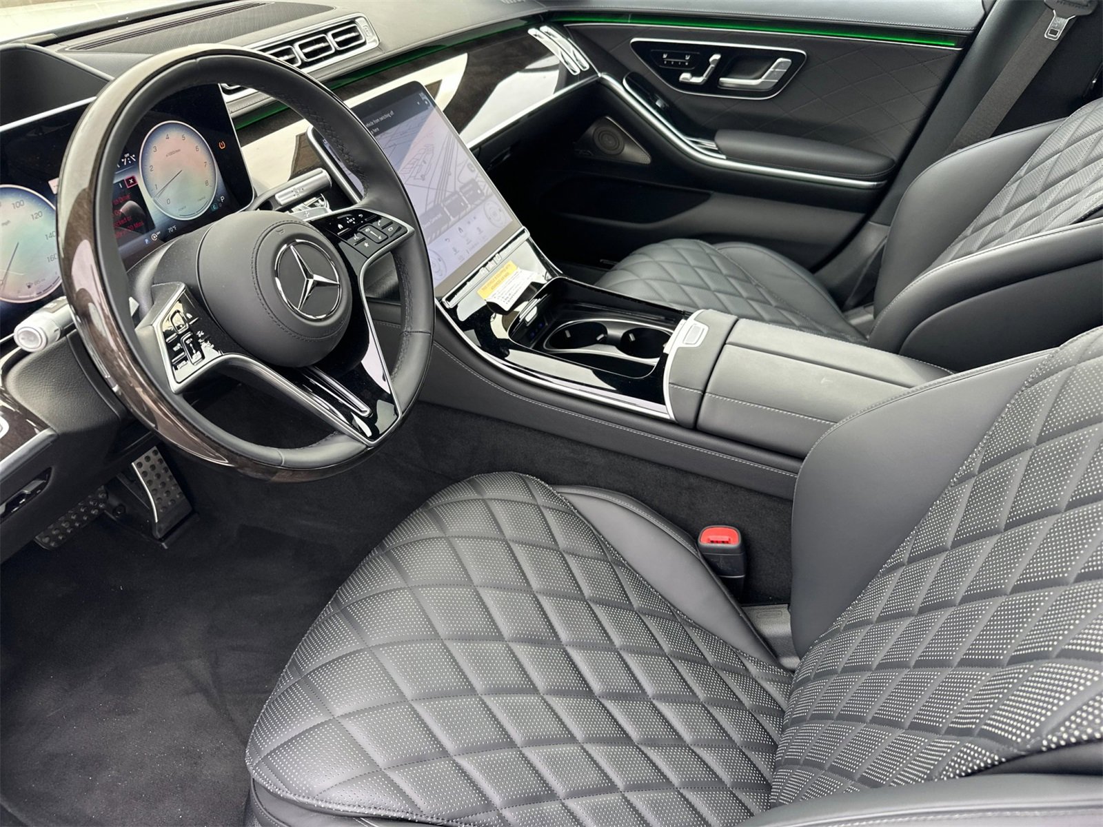 Used 2024 Mercedes-Benz S 580 S 580 image 10