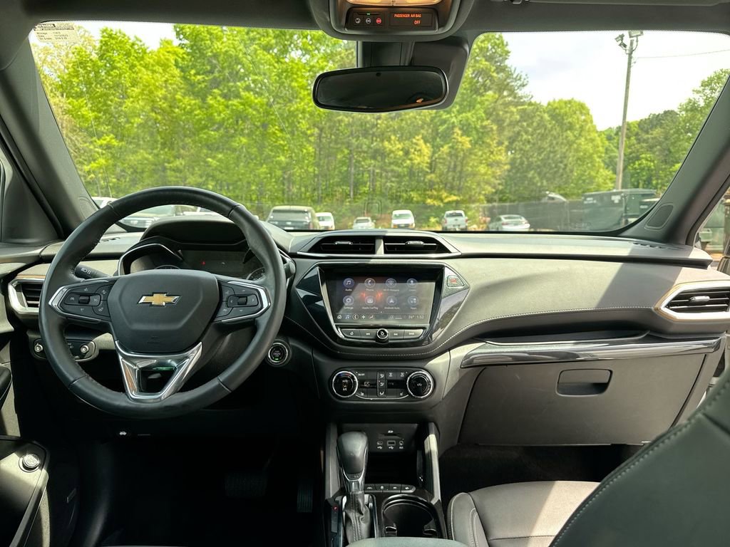 Used 2023 Chevrolet TrailBlazer ACTIV w/ Sun and Liftgate Package image 31