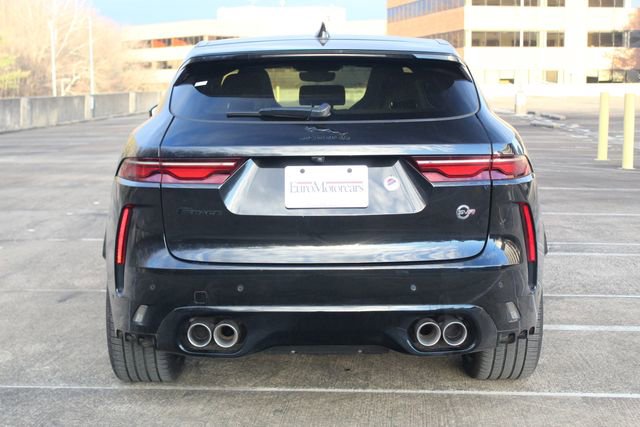 Used 2023 Jaguar F-PACE SVR image 7