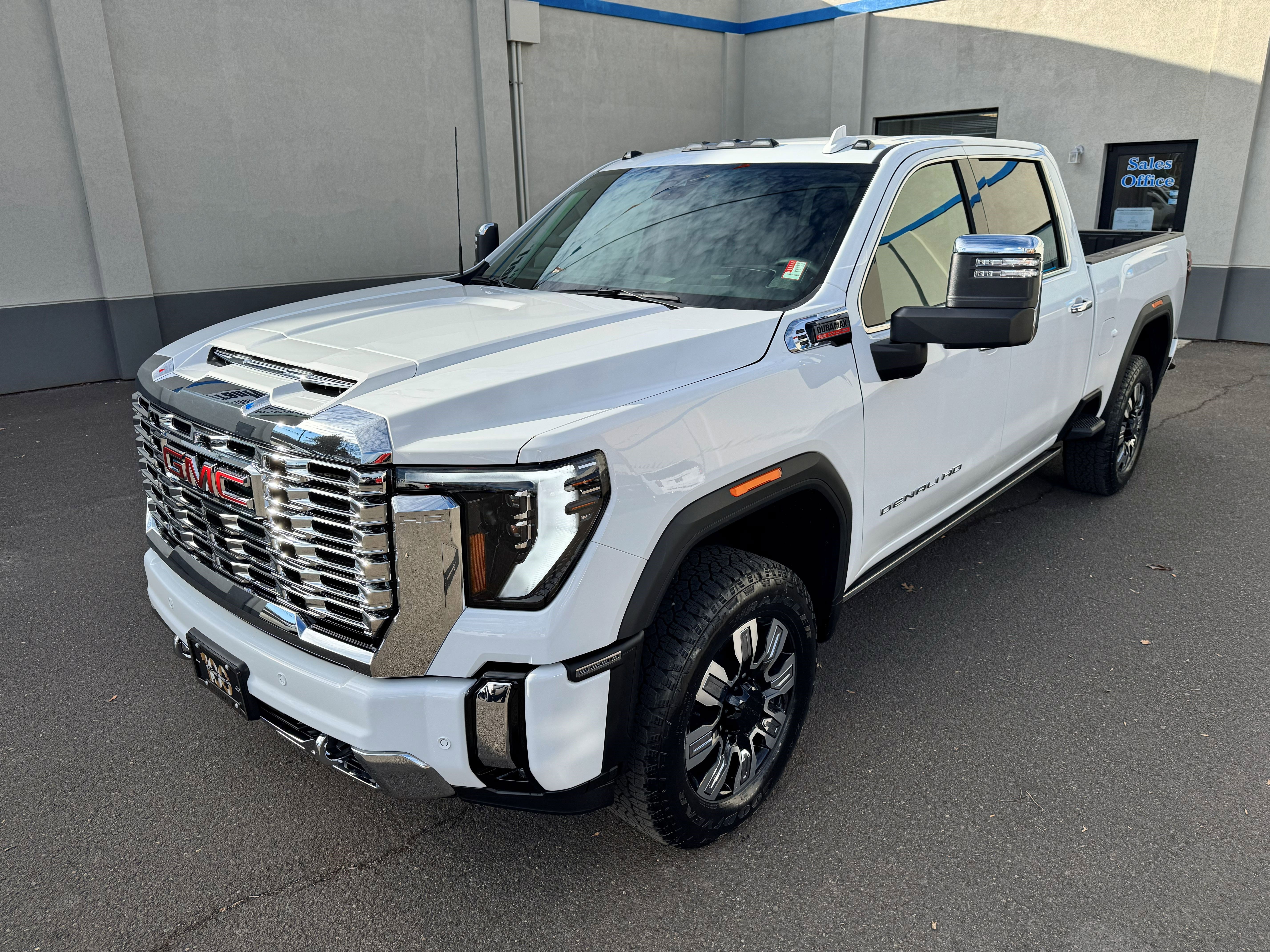 New 2026 GMC Sierra 3500 Denali image 28