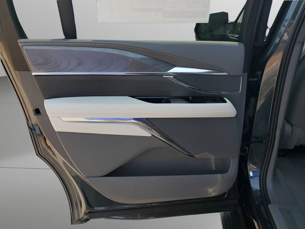 New 2026 Cadillac Escalade IQ Sport 1 AWD/4WD image 18