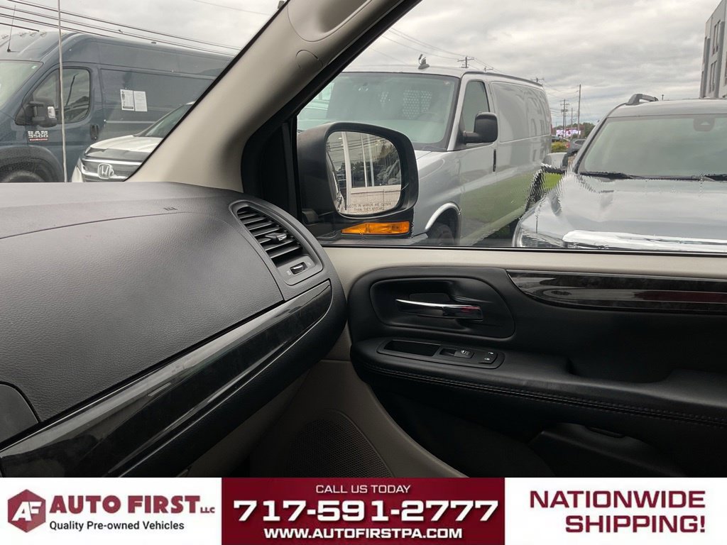 Used 2017 Dodge Grand Caravan SE w/ Power Window Group FWD image 25