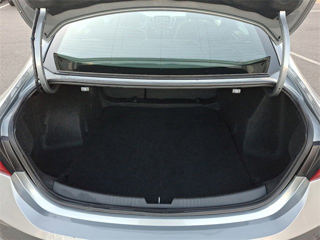 Used 2024 Chevrolet Malibu LT image 28