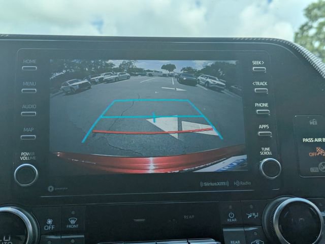 Used 2022 Toyota Highlander XSE FWD image 24