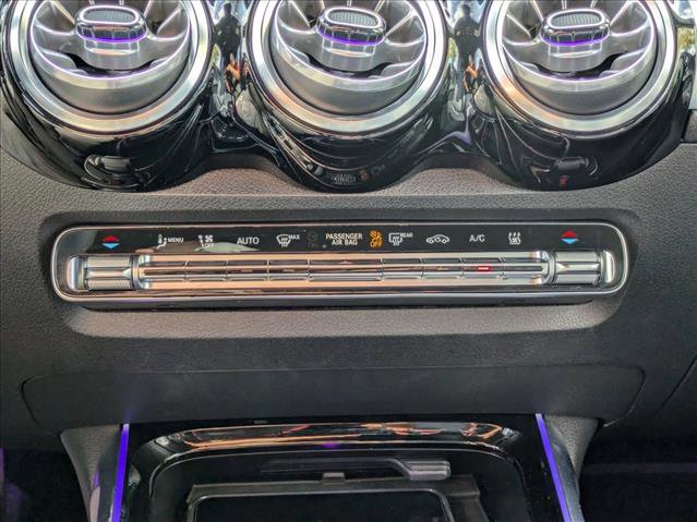 Used 2023 Mercedes-Benz EQB 300 4MATIC image 15