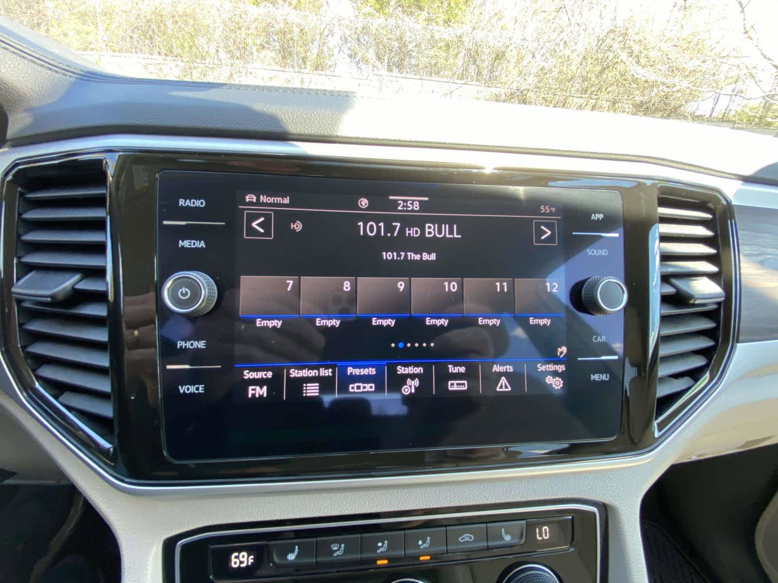 Used 2022 Volkswagen Atlas SE AWD/4WD image 21