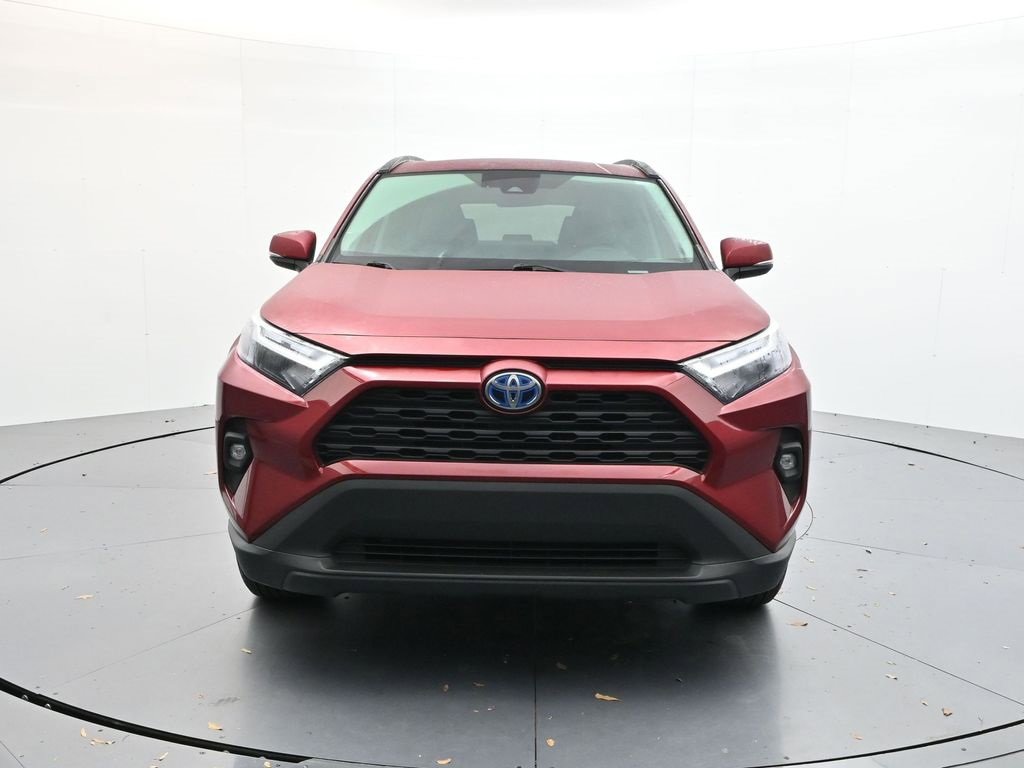 Used 2023 Toyota RAV4 XLE Premium image 2