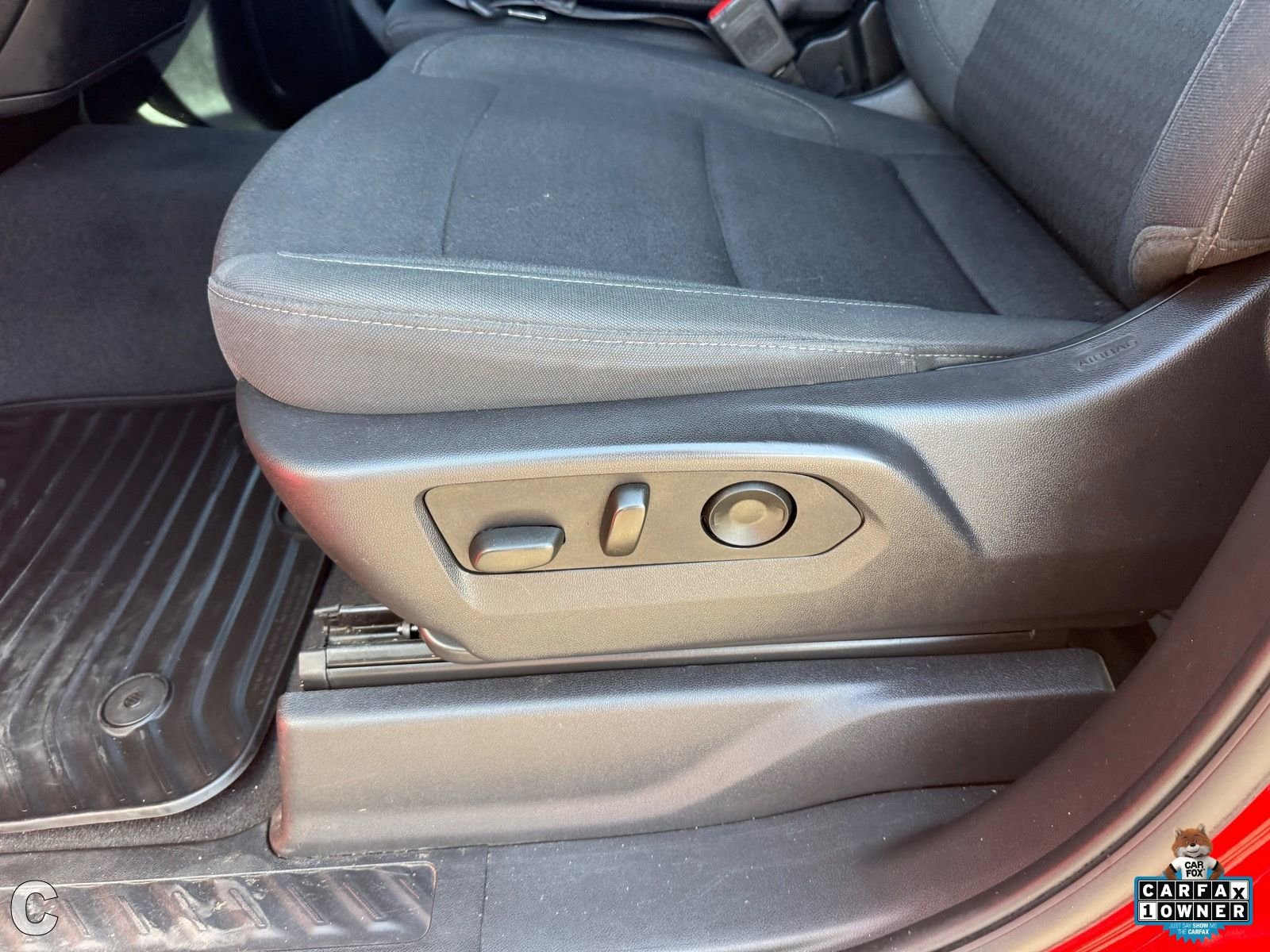 Certified 2025 Chevrolet Silverado 1500 Custom w/ Turbomax Blackout Package image 20