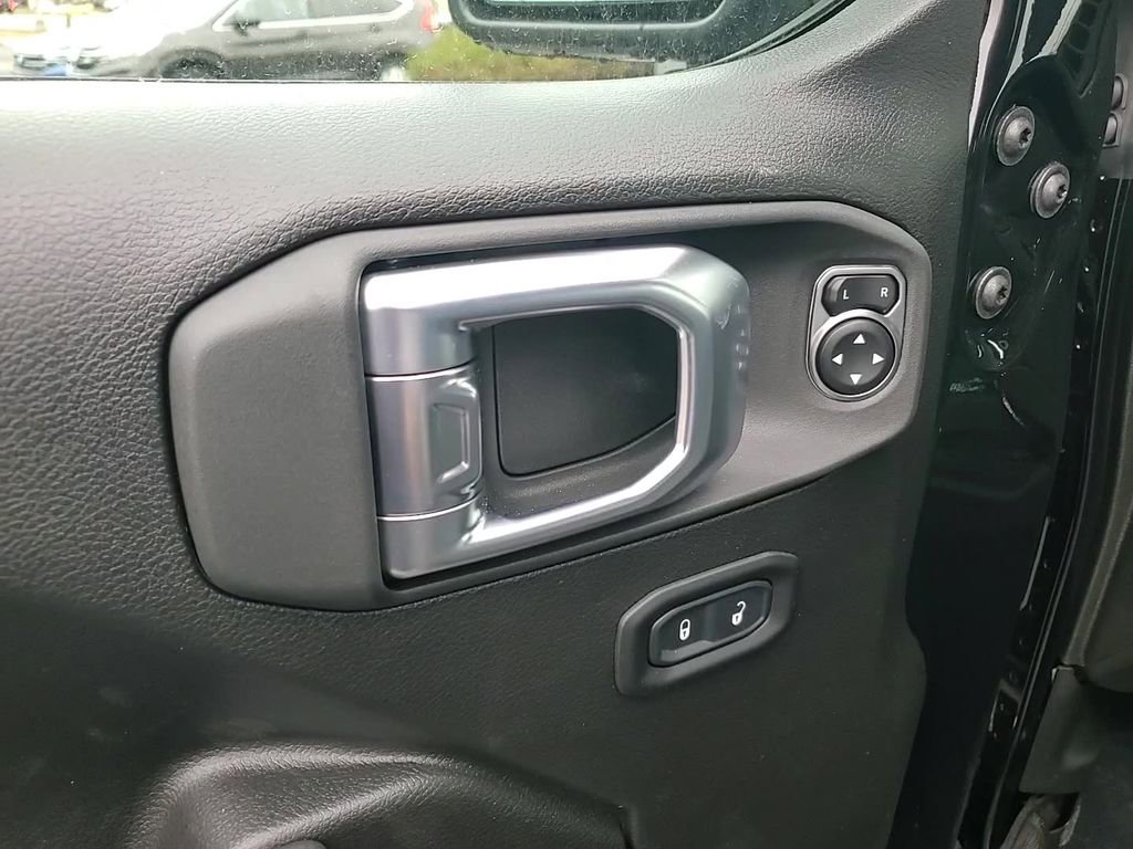 New 2026 Jeep Gladiator Sport image 10