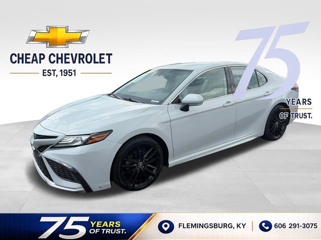 Used 2022 Toyota Camry XSE FWD image 1