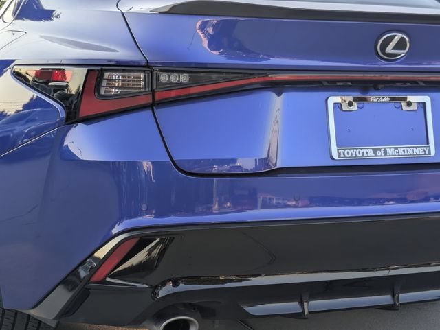 Used 2022 Lexus IS 350 F Sport w/ Dynamic Handling Package AWD/4WD image 9