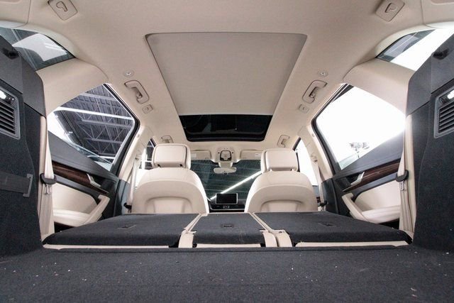 Used 2019 Audi Q5 2.0T Premium Plus image 32