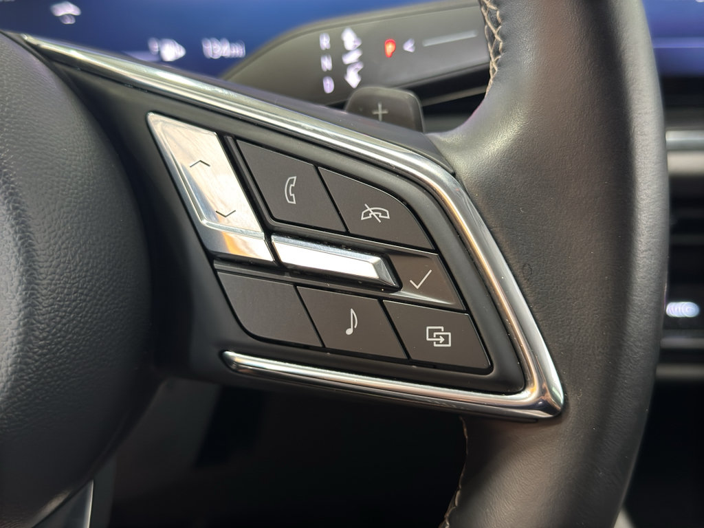 Used 2024 Buick Envision Preferred AWD/4WD image 25