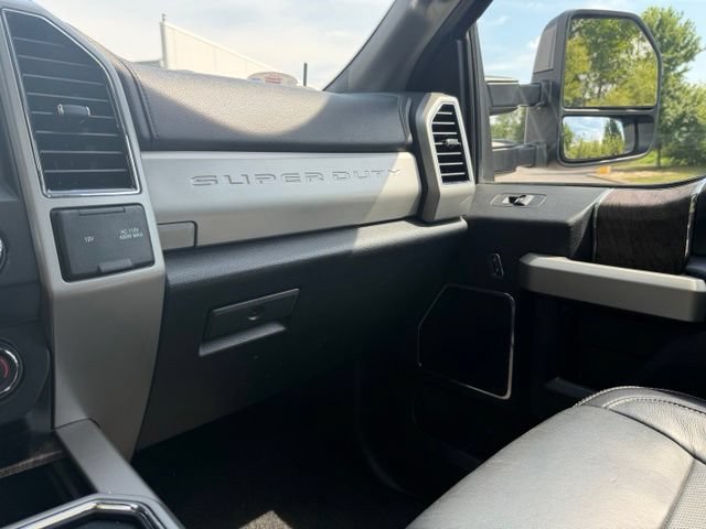 Used 2019 Ford F250 Lariat w/ Lariat Ultimate Package AWD/4WD image 25