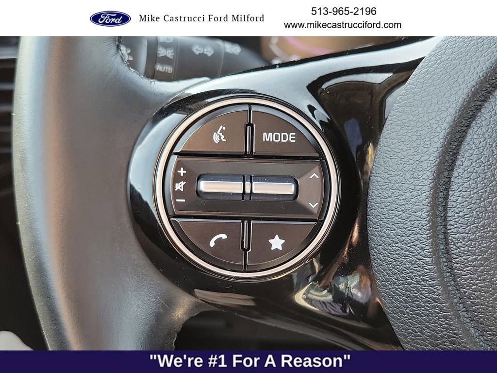 Used 2023 Kia Soul EX FWD image 13