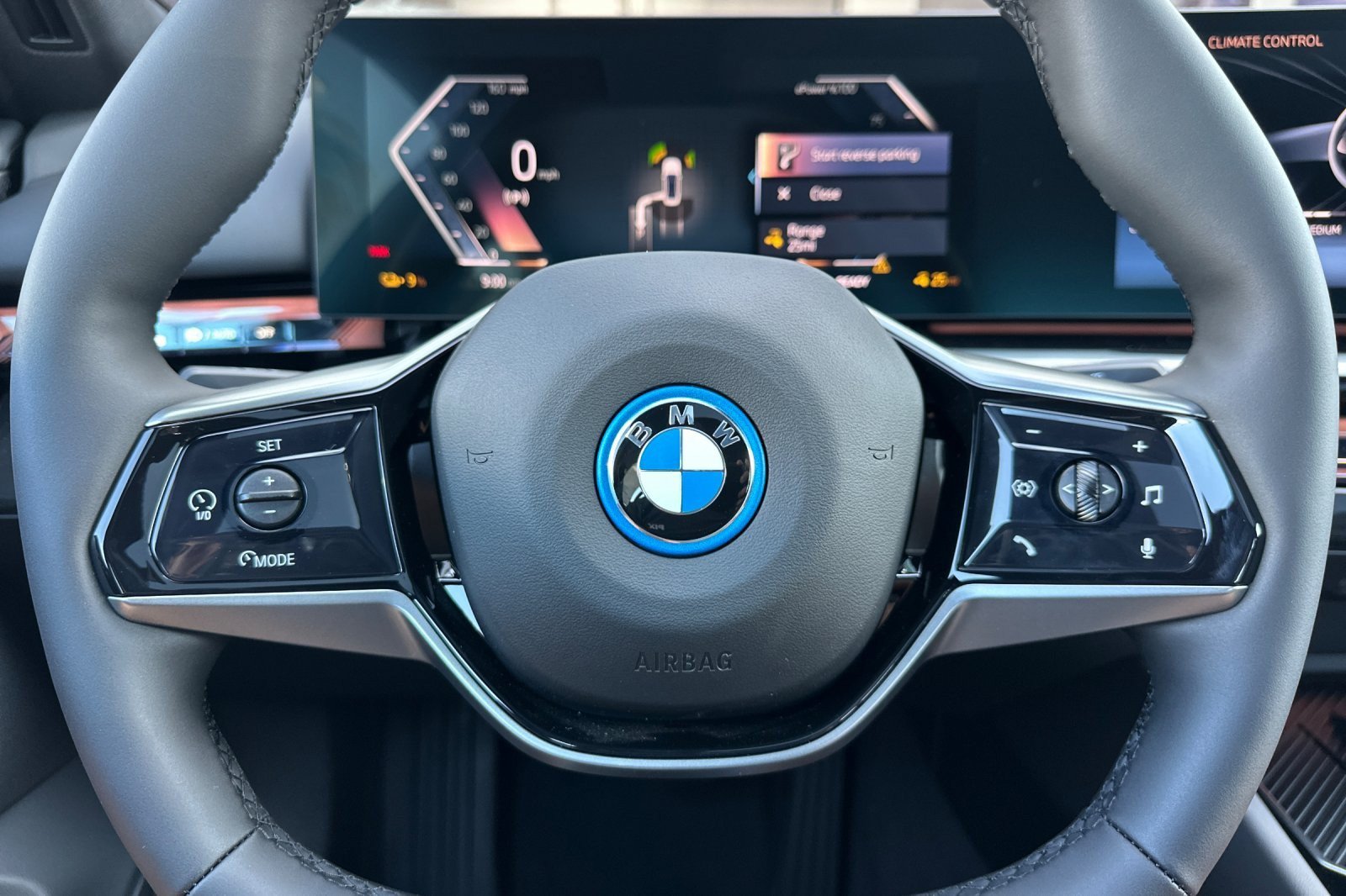 New 2027 BMW i5 eDrive40 w/ Premium Package RWD image 22