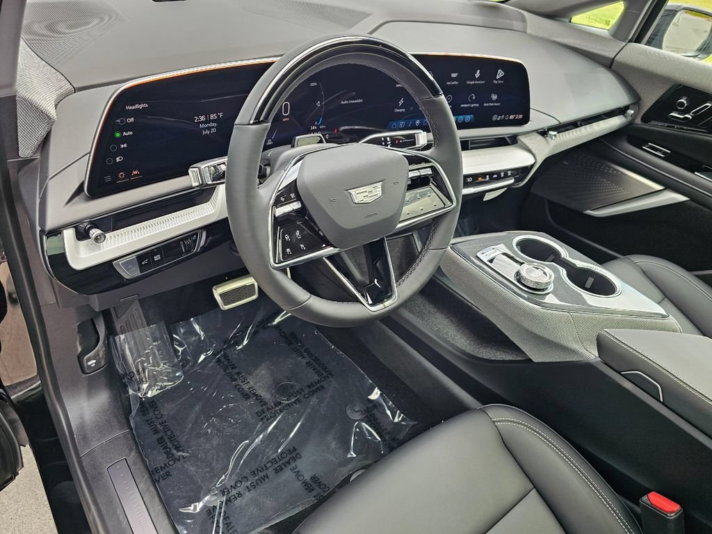 New 2026 Cadillac Optiq Sport 1 AWD/4WD image 19