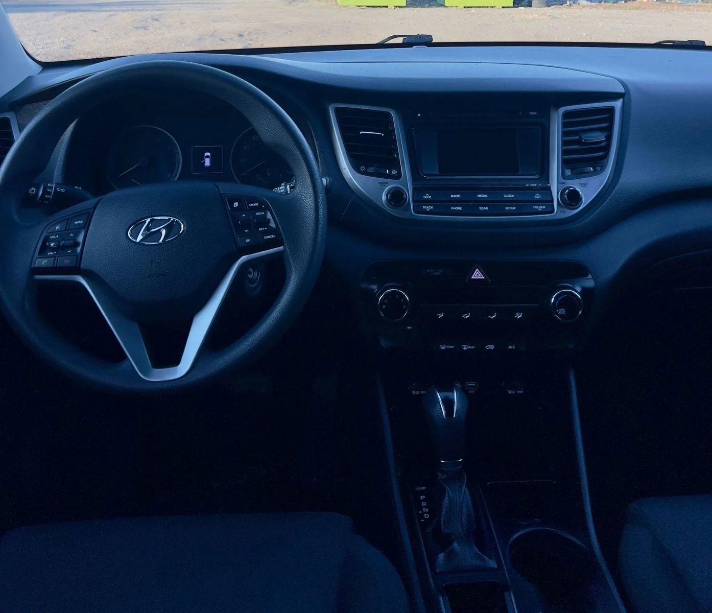 Used 2017 Hyundai Tucson SE image 12