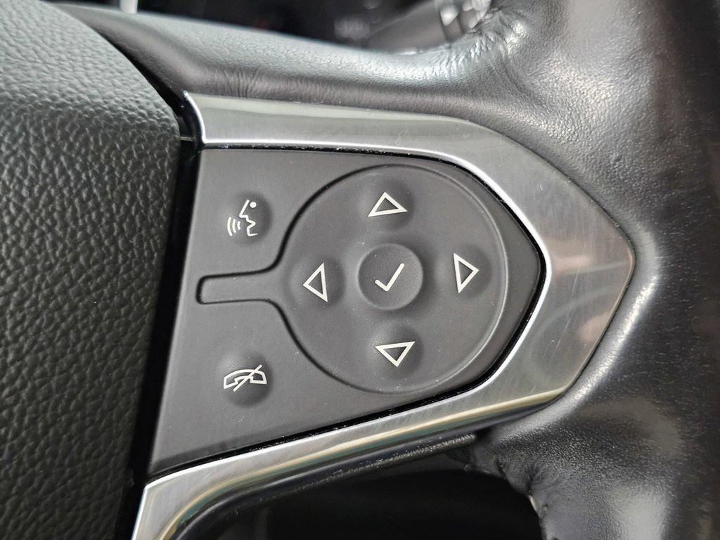 Used 2018 Chevrolet Traverse LT AWD/4WD image 38