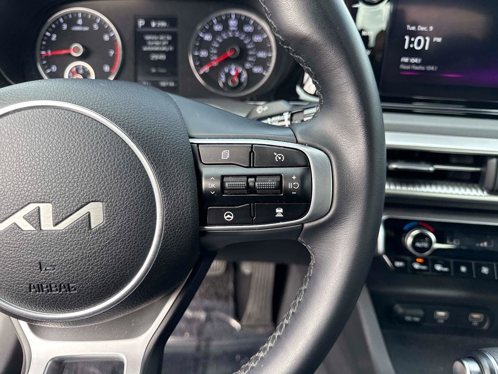 Used 2024 Kia K5 GT-Line w/ GT-Line Premium Package image 29