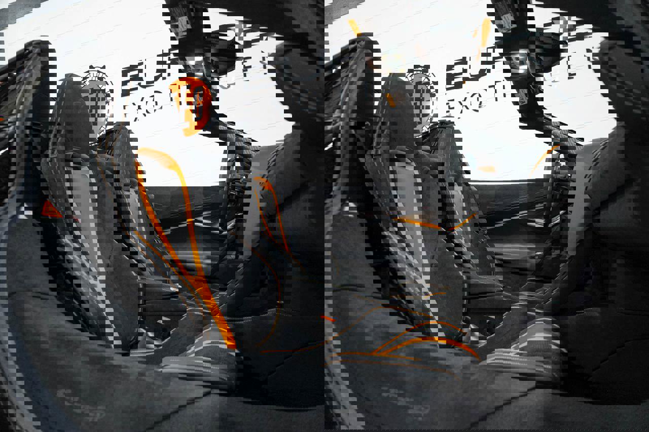 Used 2022 McLaren 720S Performance image 18