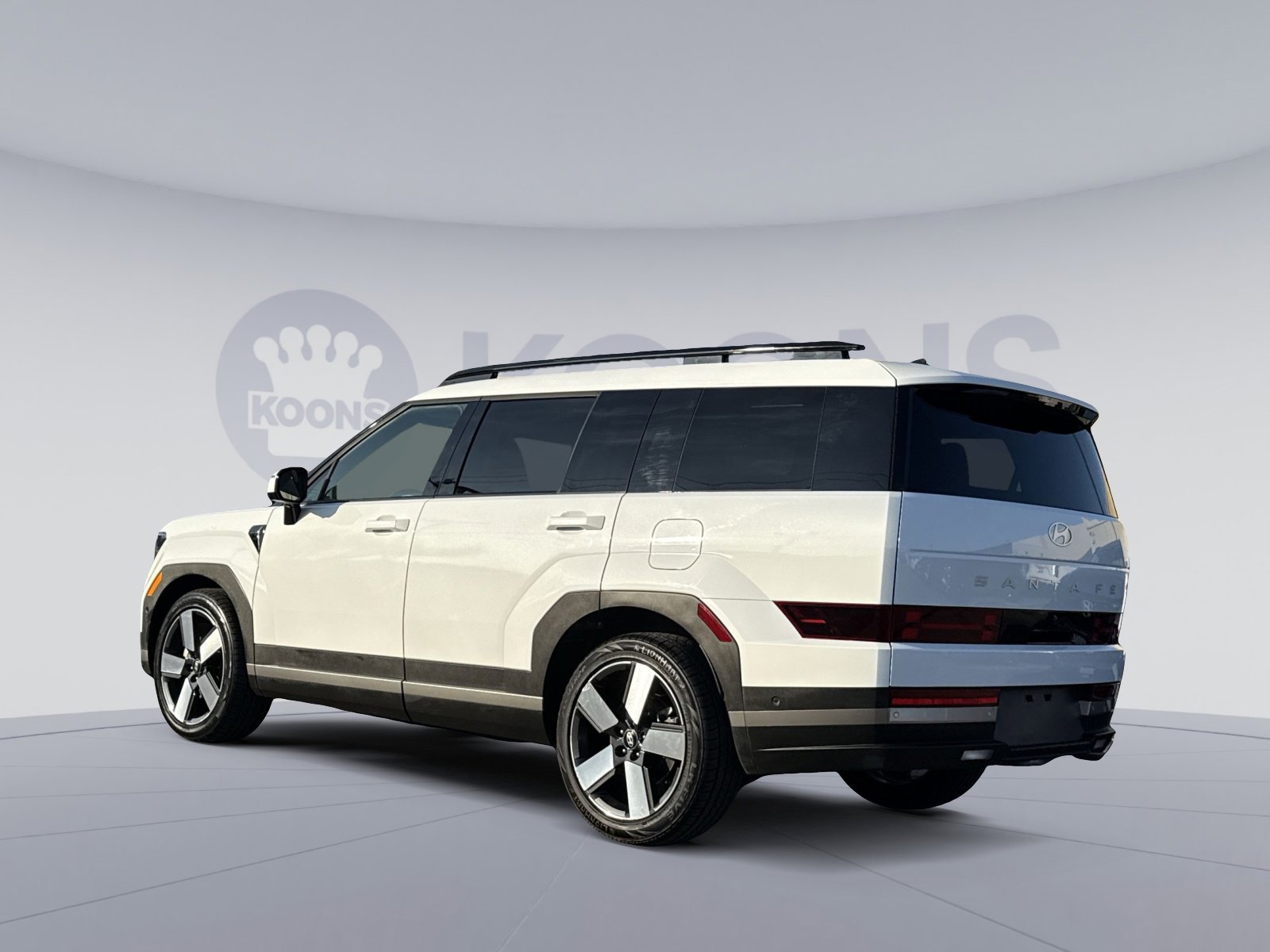 Used 2024 Hyundai Santa Fe Limited image 4