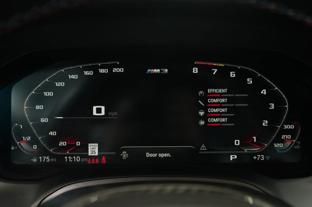 Used 2022 BMW M3 Competition w/ M Carbon Exterior Package AWD/4WD image 31