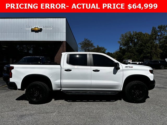 Used 2025 Chevrolet Silverado 1500 ZR2 w/ Technology Package image 2