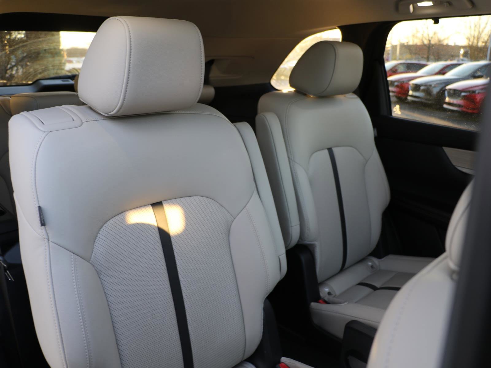 Certified 2025 MAZDA CX-90 3.3 Turbo w/ Premium Sport Pkg image 9