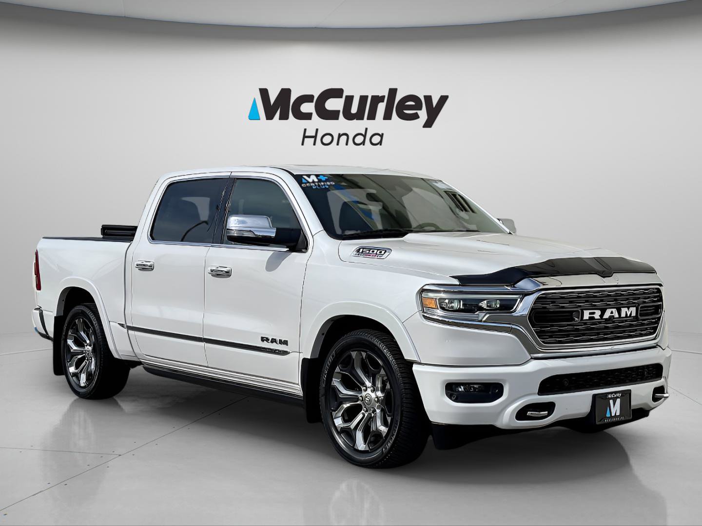 Used 2020 RAM 1500 Limited w/ Advanced Safety Group AWD/4WD image 1