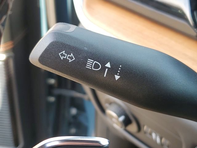 New 2026 Jeep Grand Cherokee Summit w/ Obsidian Package image 15